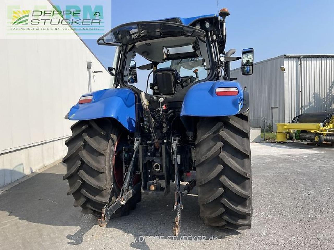 New Holland t6.180 - Traktor: das Bild 5 New Holland t6.180 - Traktor: das Bild 5