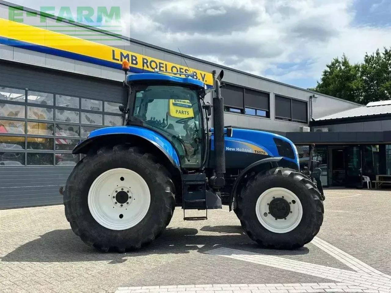 New Holland t6030 rc - Traktor: das Bild 3 New Holland t6030 rc - Traktor: das Bild 3