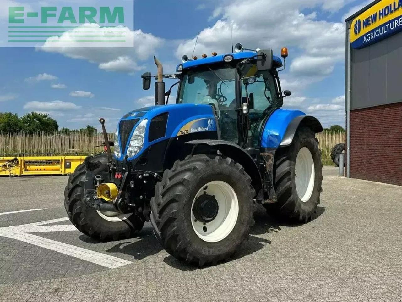 New Holland t6030 rc - Traktor: das Bild 5 New Holland t6030 rc - Traktor: das Bild 5