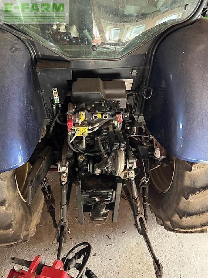 New Holland t7.185 rc - Traktor: das Bild 5 New Holland t7.185 rc - Traktor: das Bild 5