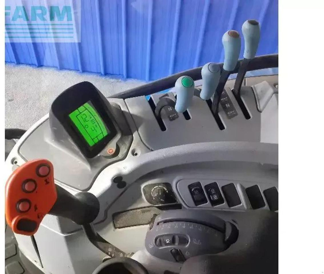 Traktor New Holland t7.195 s: das Bild 8 Traktor New Holland t7.195 s: das Bild 8