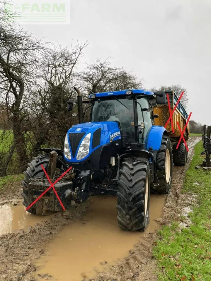 New Holland t7.200 auto command - Traktor: das Bild 2 New Holland t7.200 auto command - Traktor: das Bild 2