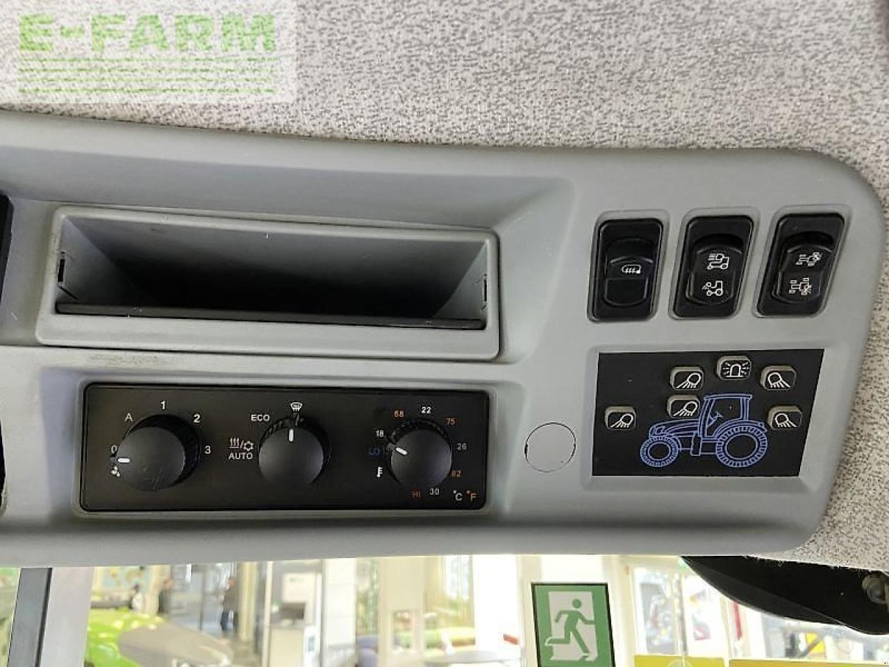 Traktor New Holland t7.275: das Bild 17