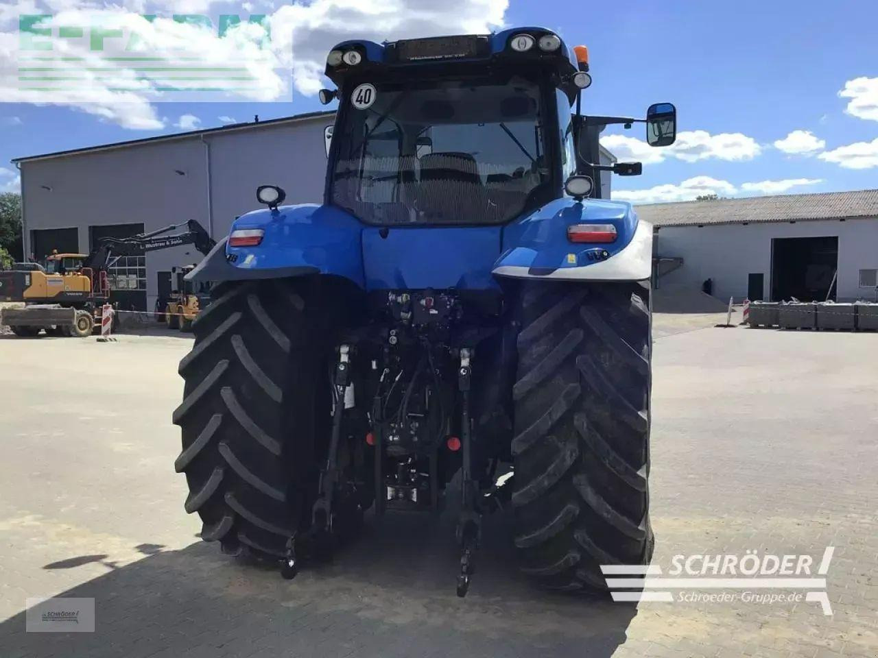 New Holland t8.390 ac - Traktor: das Bild 4 New Holland t8.390 ac - Traktor: das Bild 4