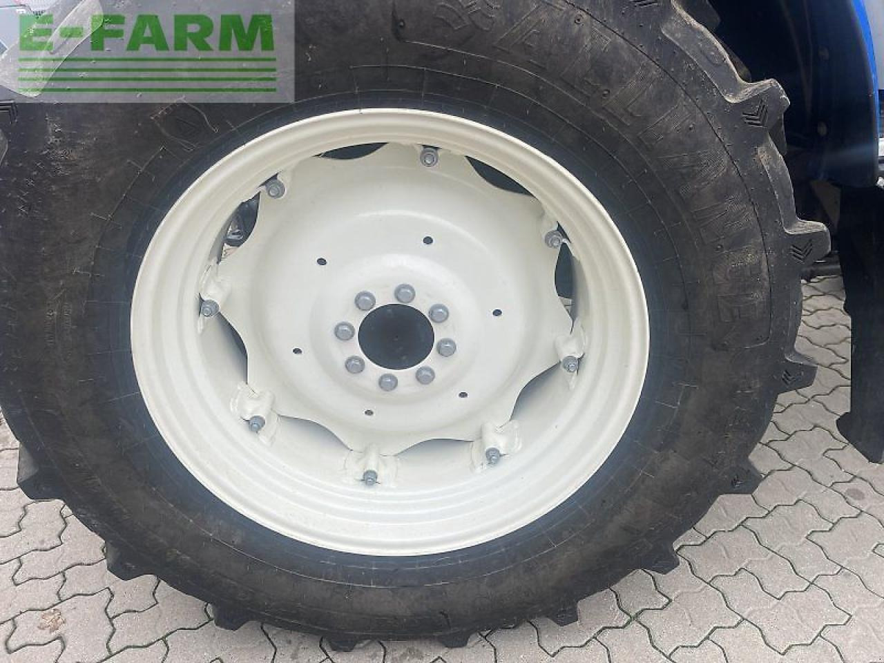 Traktor New Holland td 5.85: das Bild 6
