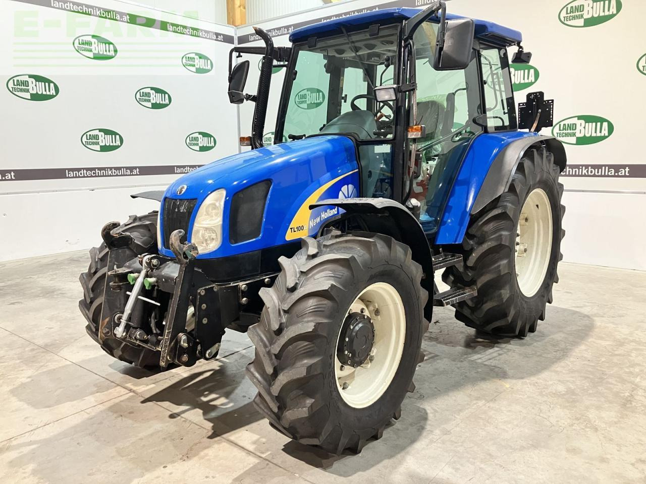 New Holland tl100a (4wd) A - Traktor: das Bild 1 New Holland tl100a (4wd) A - Traktor: das Bild 1