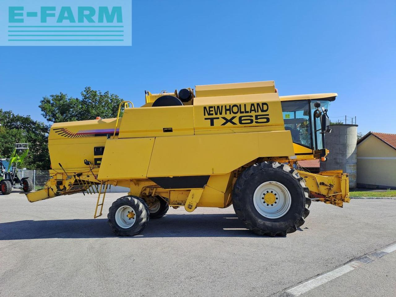 New Holland tx 65 plus - Mähdrescher: das Bild 2 New Holland tx 65 plus - Mähdrescher: das Bild 2