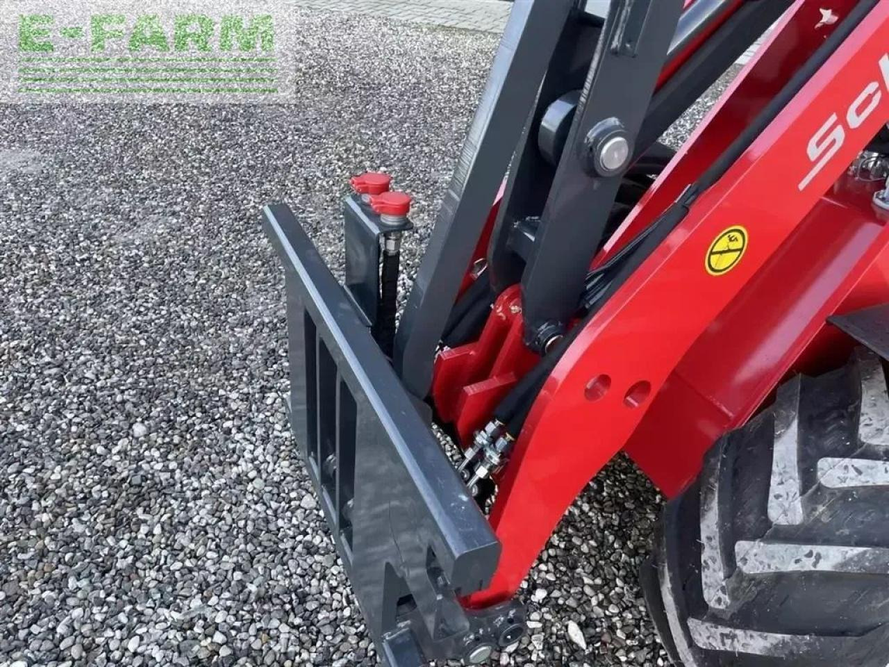 Schäffer 2028 - Minibagger: das Bild 4 Schäffer 2028 - Minibagger: das Bild 4