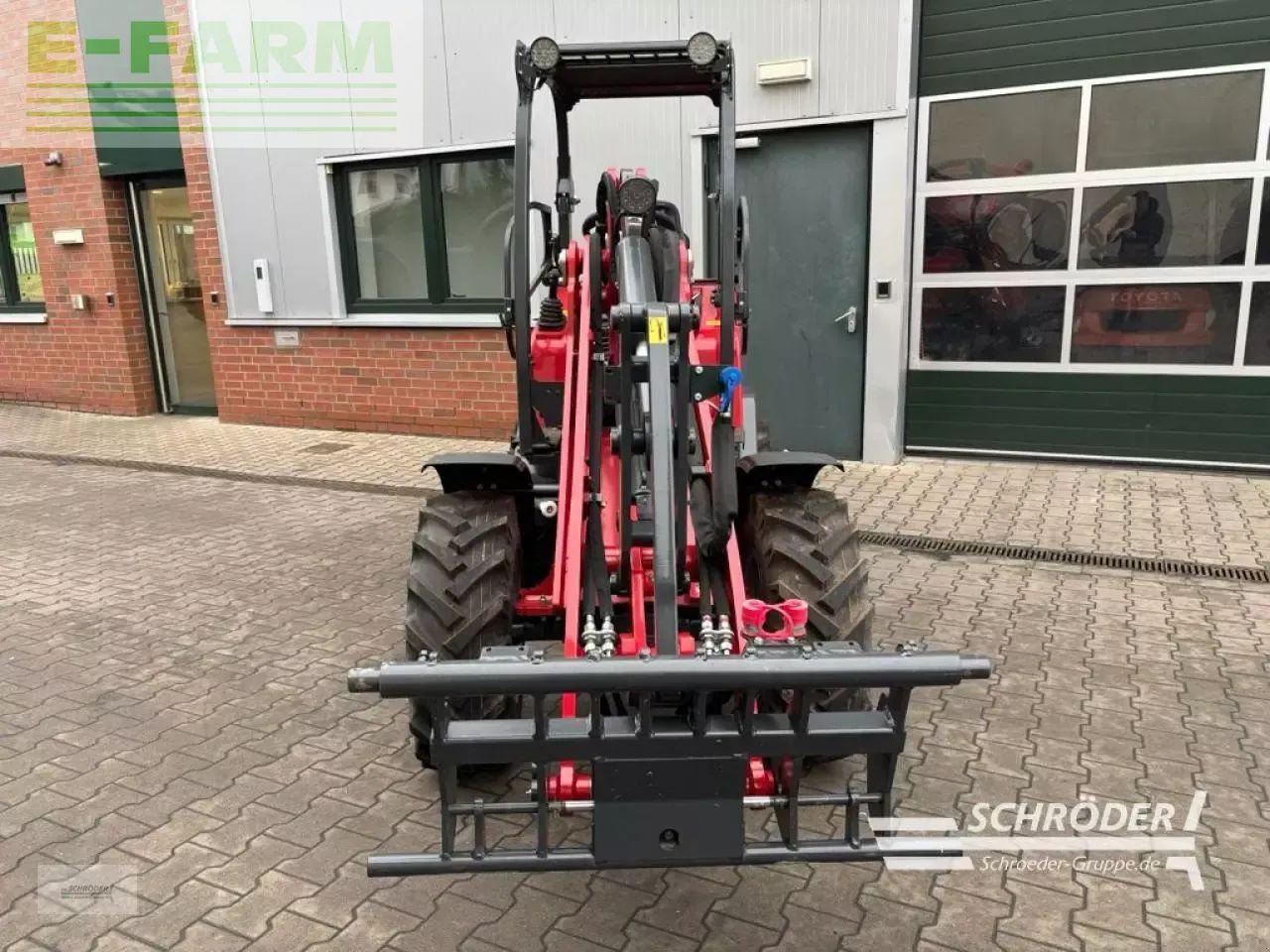 Schäffer 3650 - Radlader: das Bild 3 Schäffer 3650 - Radlader: das Bild 3