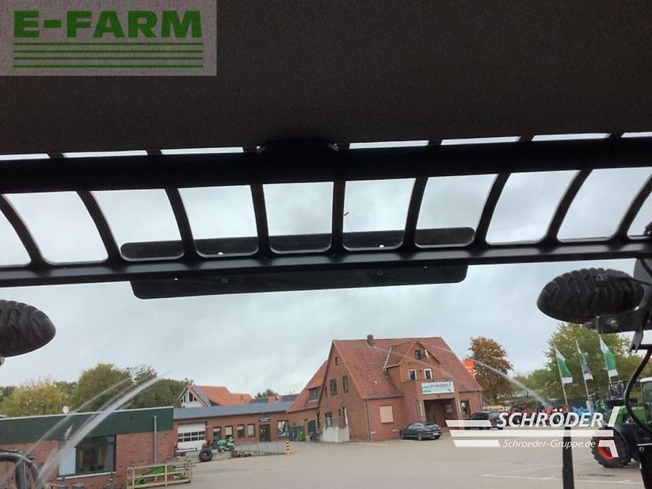 Schäffer 6680 t - Minibagger: das Bild 2 Schäffer 6680 t - Minibagger: das Bild 2