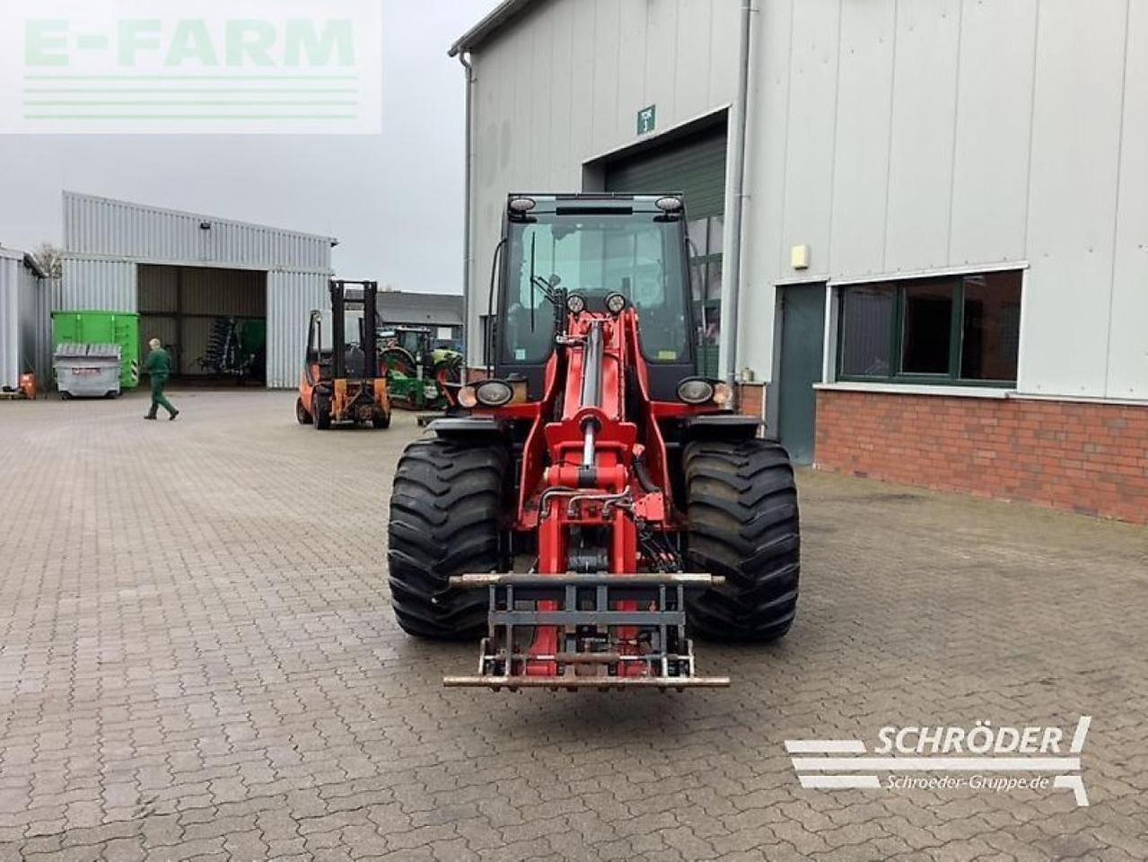 Schäffer 6680 t - Minibagger: das Bild 4 Schäffer 6680 t - Minibagger: das Bild 4