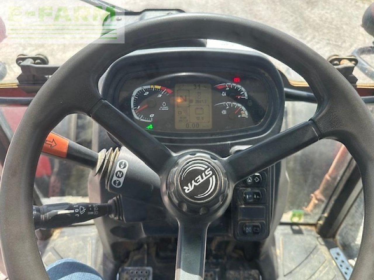 Traktor Steyr 4115 multi: das Bild 15