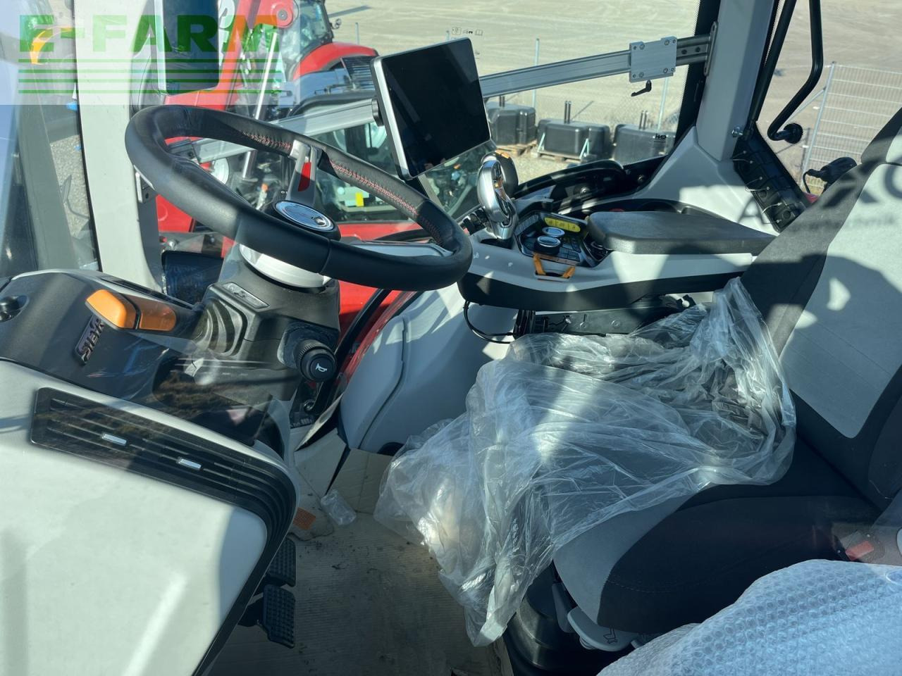 Steyr 6250 terrus cvt (stage v) CVT - Traktor: das Bild 5 Steyr 6250 terrus cvt (stage v) CVT - Traktor: das Bild 5