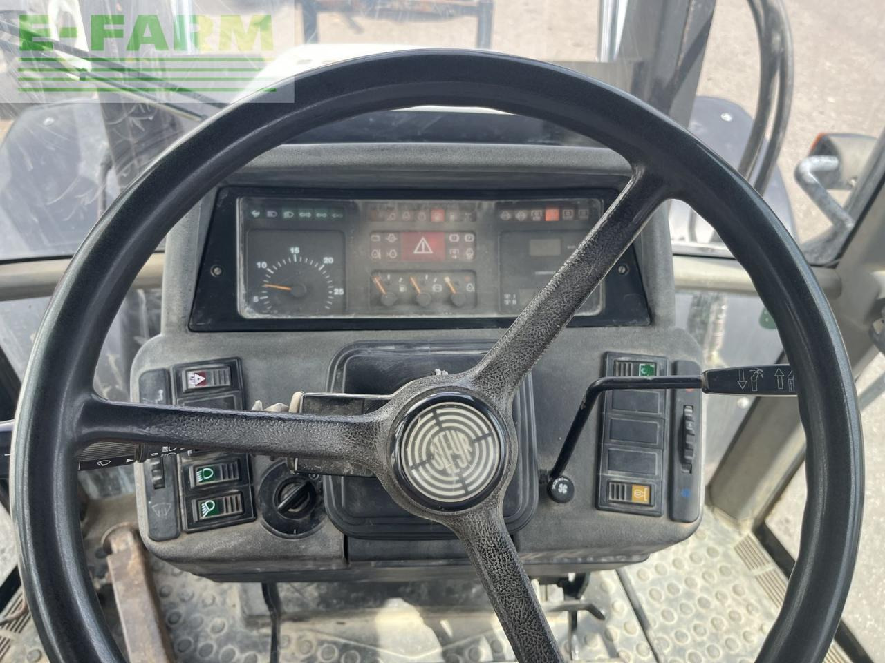 Steyr 9094 - Traktor: das Bild 2 Steyr 9094 - Traktor: das Bild 2