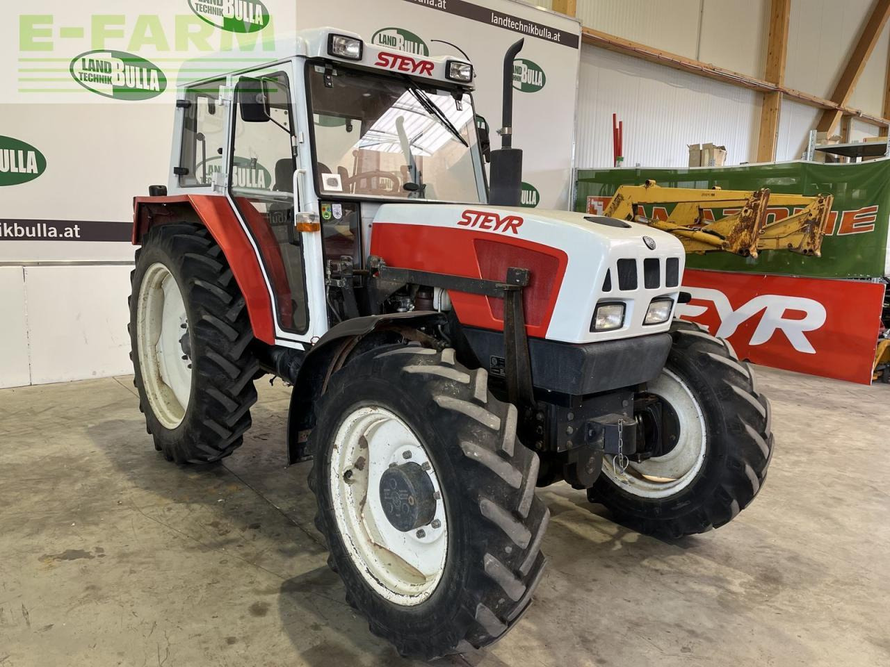 Steyr 955 a - Traktor: das Bild 5 Steyr 955 a - Traktor: das Bild 5
