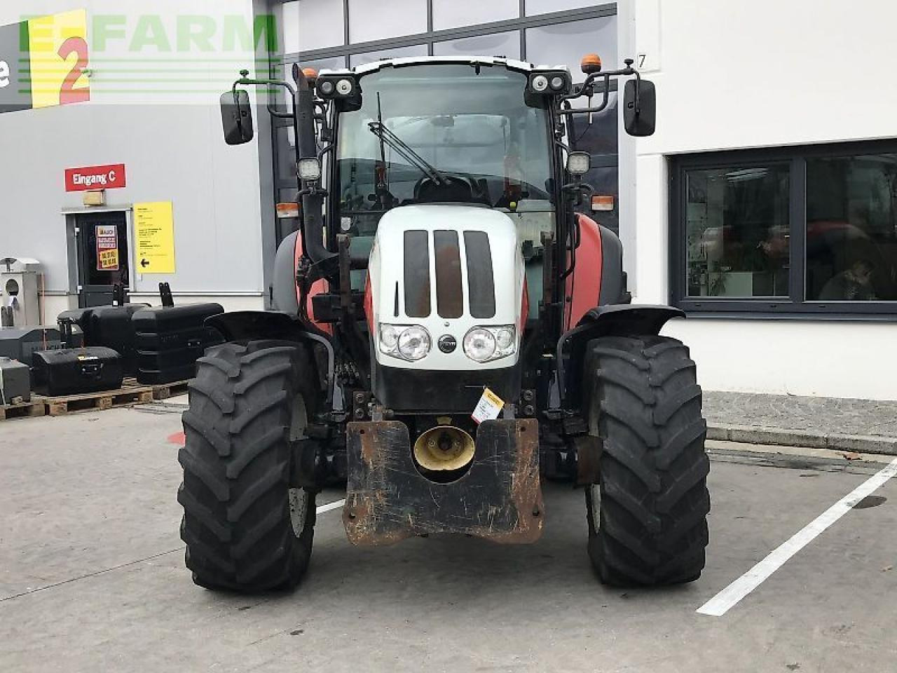 Steyr kompakt 4105 basis - Traktor: das Bild 2 Steyr kompakt 4105 basis - Traktor: das Bild 2
