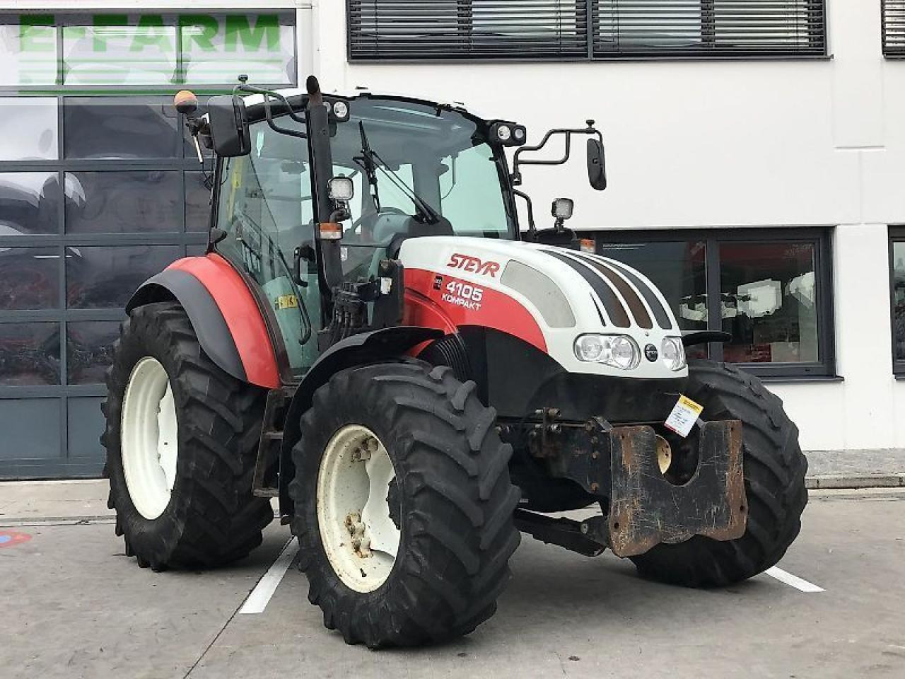 Steyr kompakt 4105 basis - Traktor: das Bild 1 Steyr kompakt 4105 basis - Traktor: das Bild 1
