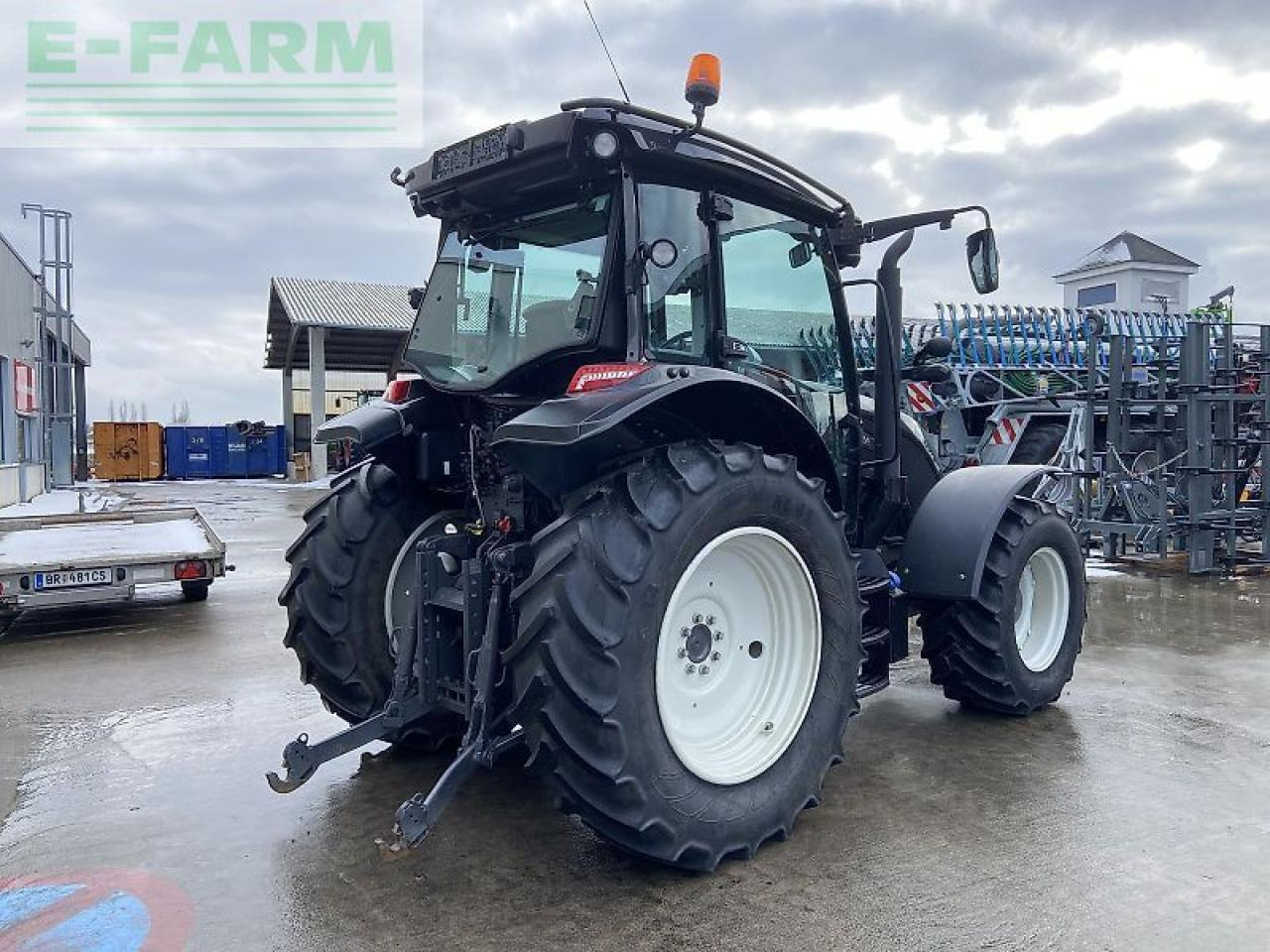 Valtra a 114 - Traktor: das Bild 5 Valtra a 114 - Traktor: das Bild 5