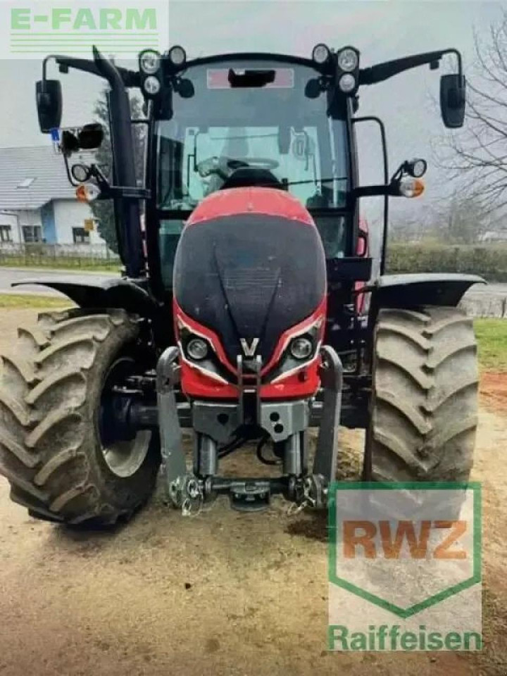 Valtra a85 - Traktor: das Bild 1 Valtra a85 - Traktor: das Bild 1