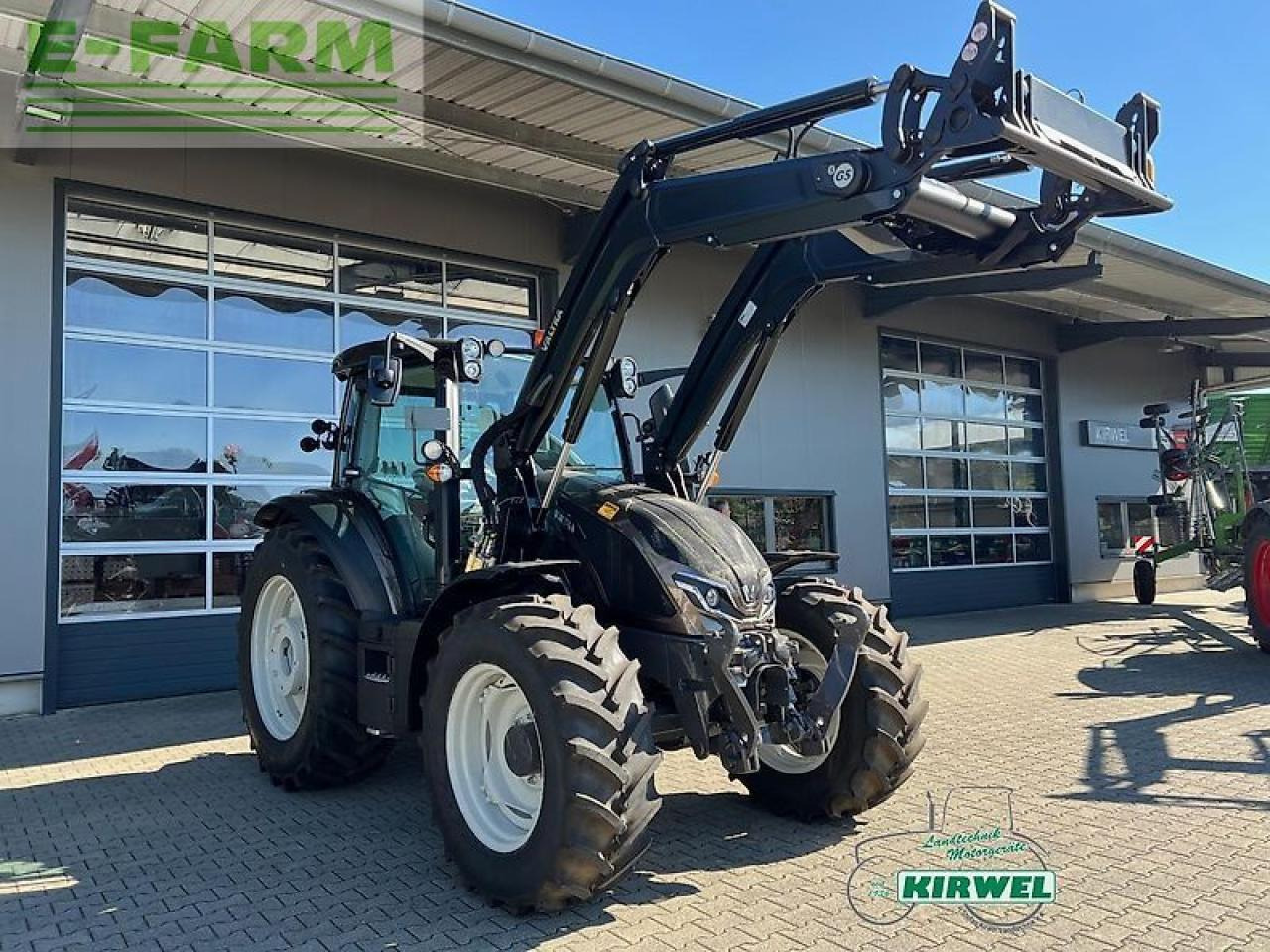 Valtra g 125 active Active - Traktor: das Bild 1 Valtra g 125 active Active - Traktor: das Bild 1