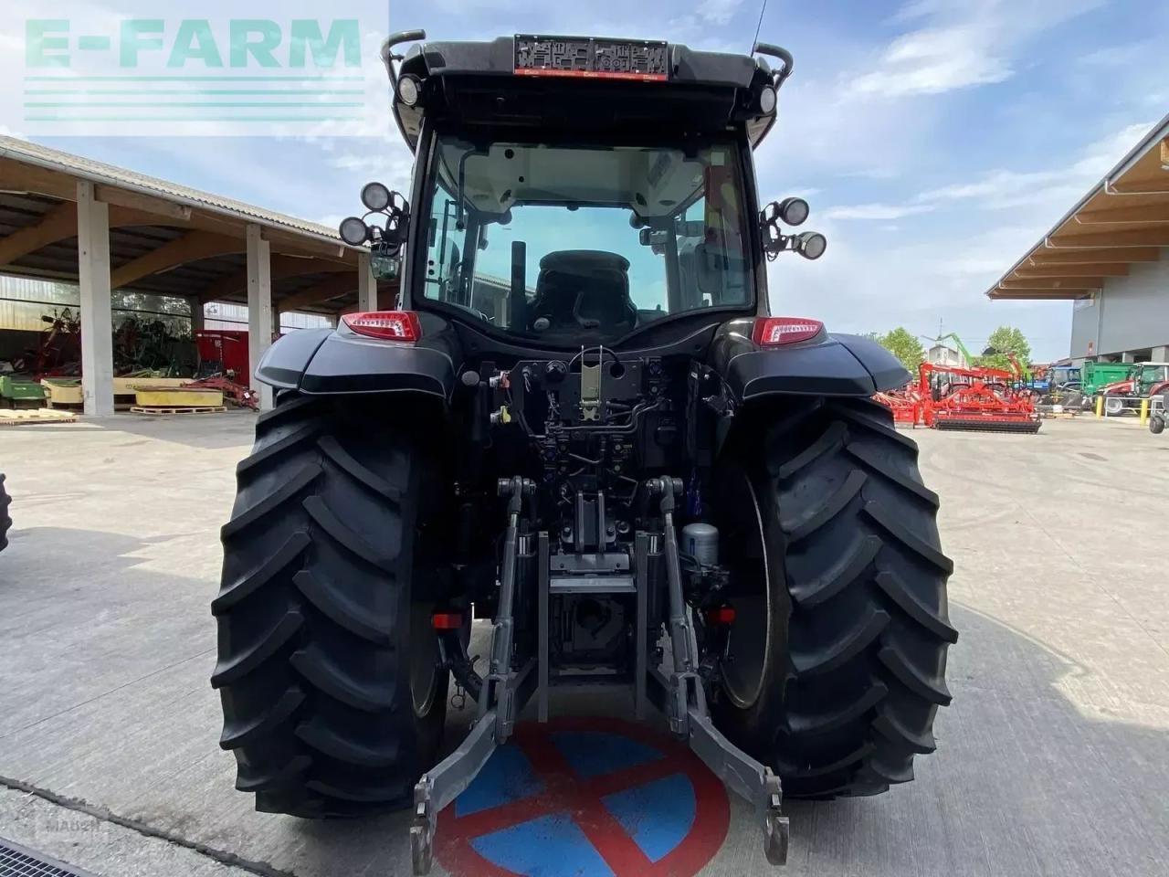 Valtra g105 hitech HiTech - Traktor: das Bild 5 Valtra g105 hitech HiTech - Traktor: das Bild 5