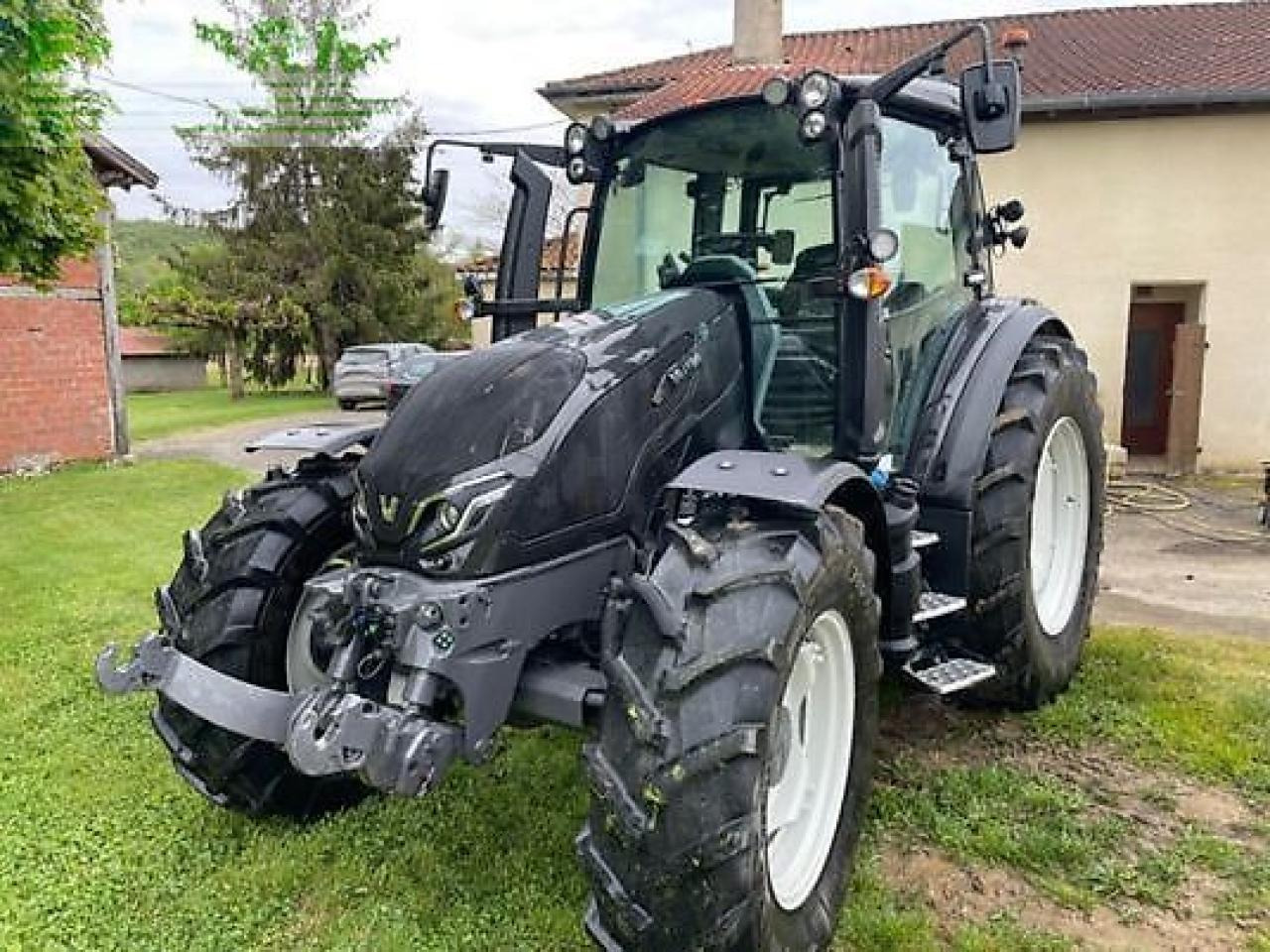 Valtra g125v - Traktor: das Bild 2 Valtra g125v - Traktor: das Bild 2