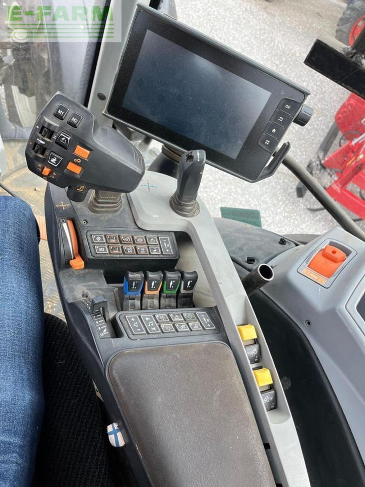 Valtra n154e direct Direct - Traktor: das Bild 5 Valtra n154e direct Direct - Traktor: das Bild 5