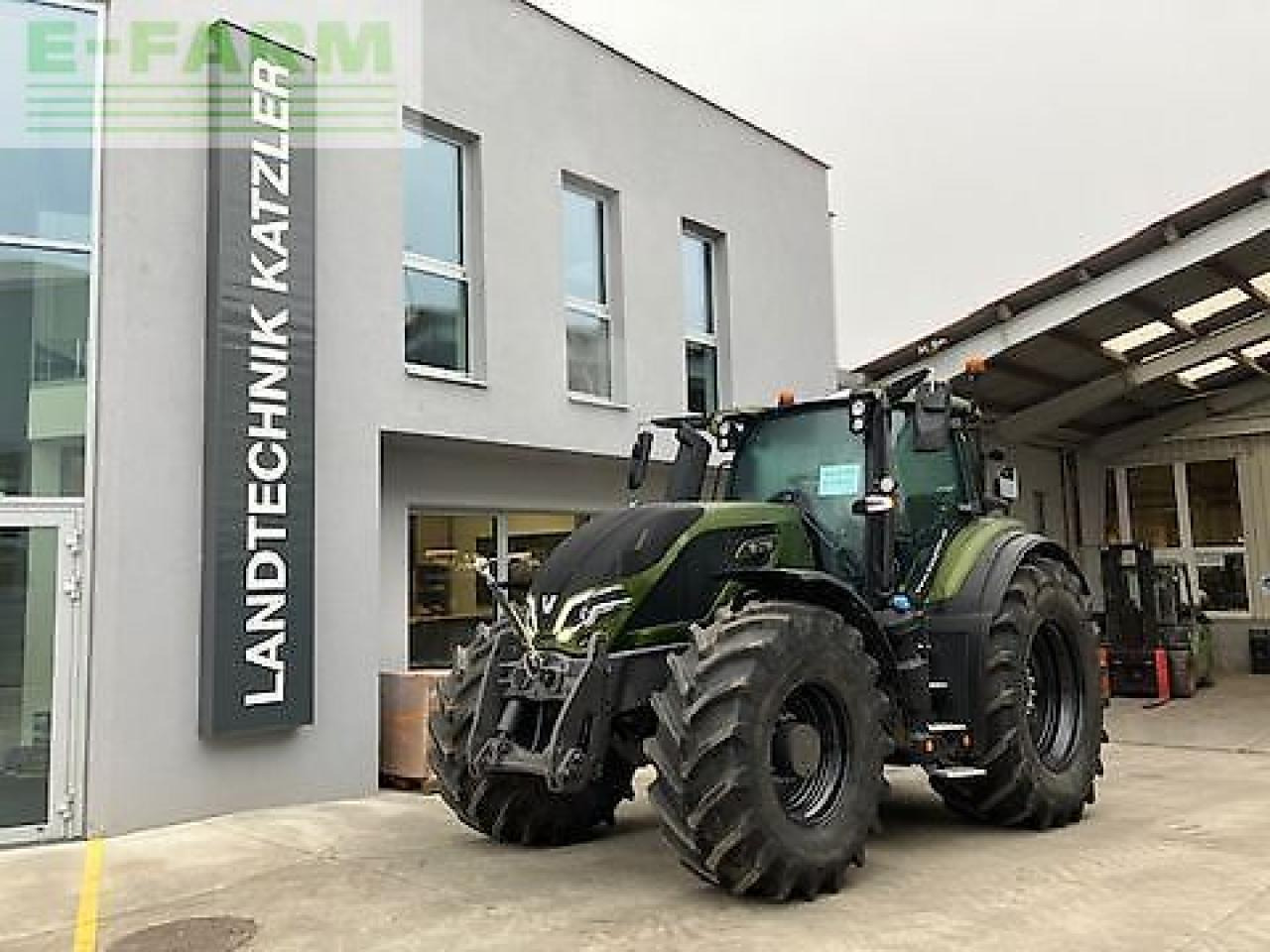 Valtra q305 - Traktor: das Bild 1 Valtra q305 - Traktor: das Bild 1
