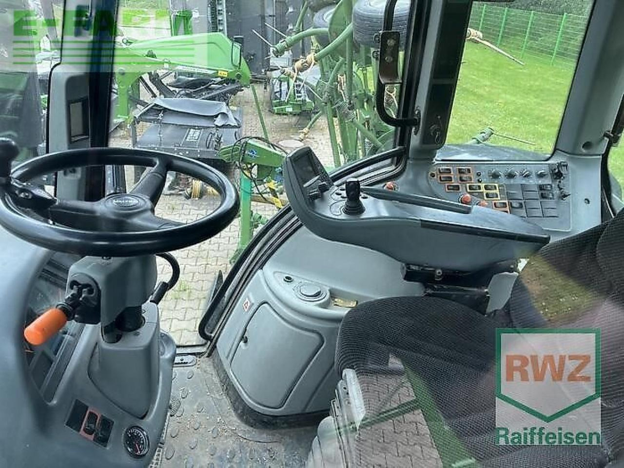 Valtra t202d - Traktor: das Bild 4 Valtra t202d - Traktor: das Bild 4