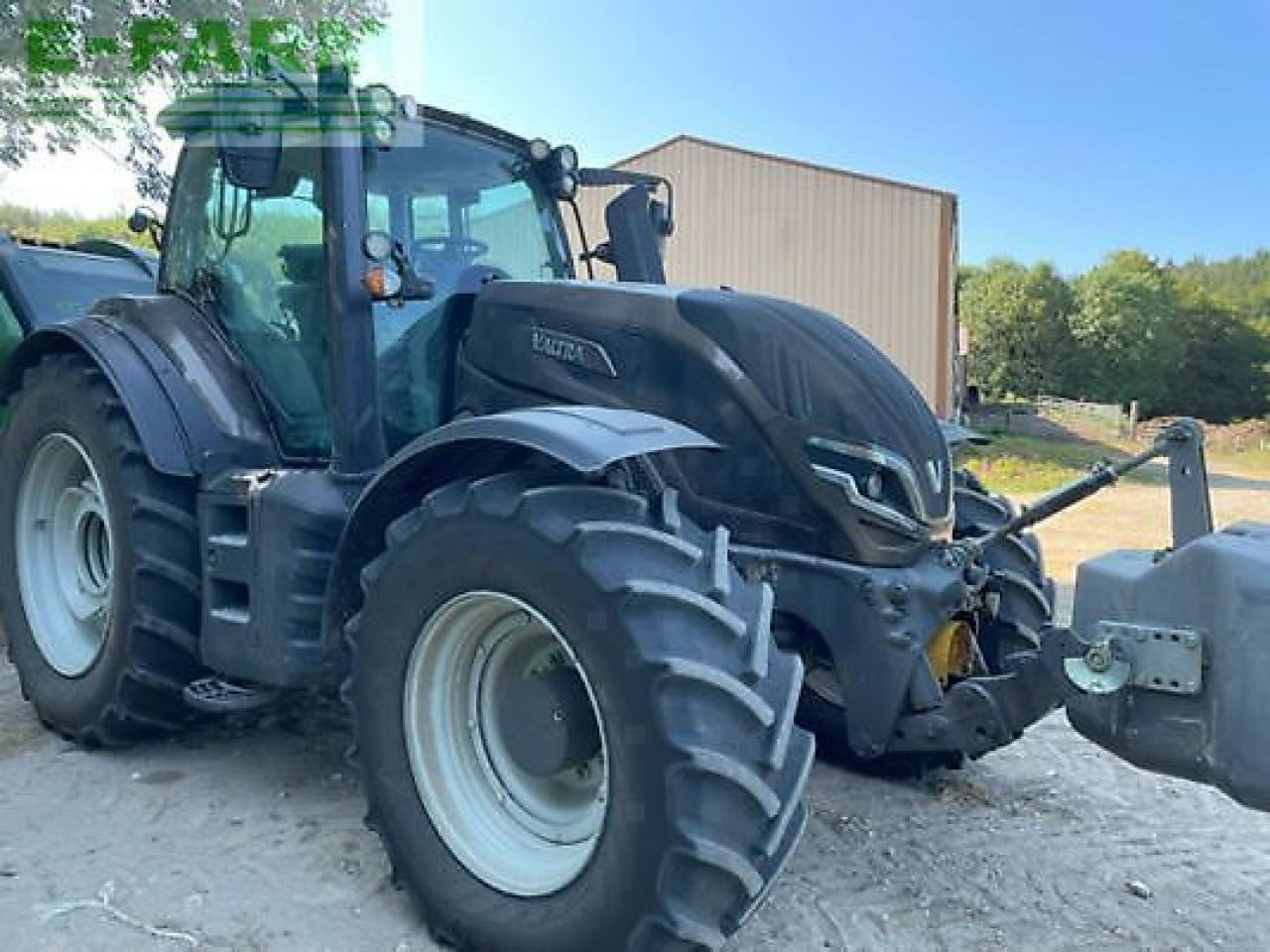 Valtra t235v - Traktor: das Bild 1 Valtra t235v - Traktor: das Bild 1
