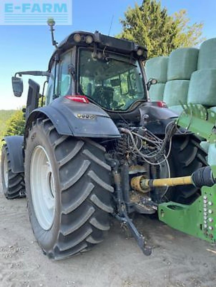 Valtra t235v - Traktor: das Bild 3 Valtra t235v - Traktor: das Bild 3