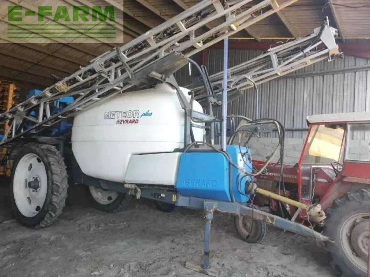 / meteor plus - Anhängespritze: das Bild 2 / meteor plus - Anhängespritze: das Bild 2