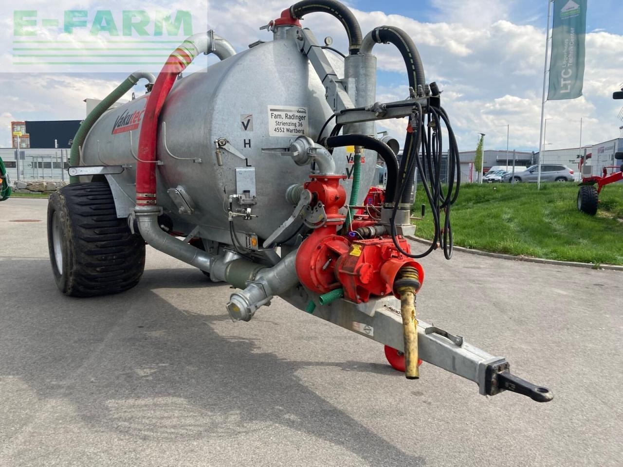 Va-t 8300 - Güllefass: das Bild 2 Va-t 8300 - Güllefass: das Bild 2