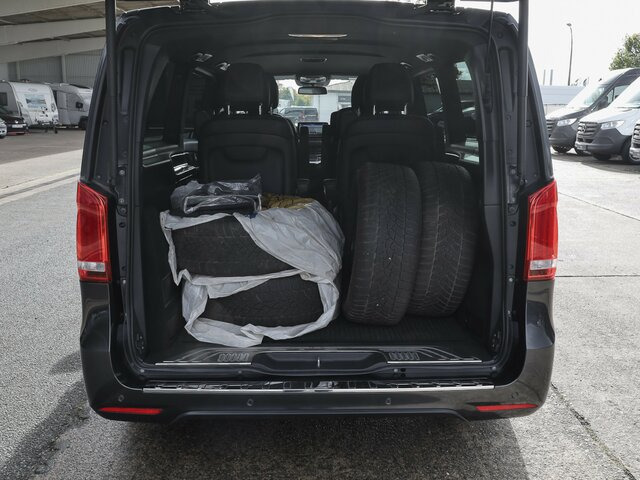 MERCEDES-BENZ EQV 300 Avantgarde,Extralang,6Sitzer,2xKlima,LED... - Personentransporter, Elektro-Transporter: das Bild 2 MERCEDES-BENZ EQV 300 Avantgarde,Extralang,6Sitzer,2xKlima,LED... - Personentransporter, Elektro-Transporter: das Bild 2