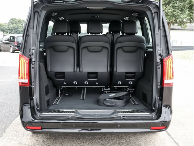 MERCEDES-BENZ EQV 300 Avantgarde Line,lang,7Sitze,2xKlima,LED - Kleinbus, Elektrobus: das Bild 2 MERCEDES-BENZ EQV 300 Avantgarde Line,lang,7Sitze,2xKlima,LED - Kleinbus, Elektrobus: das Bild 2