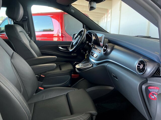MERCEDES-BENZ EQV 300 Avantgarde Line,lang,7Sitze,Distronic - Kleinbus, Elektrobus: das Bild 5 MERCEDES-BENZ EQV 300 Avantgarde Line,lang,7Sitze,Distronic - Kleinbus, Elektrobus: das Bild 5