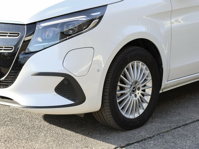 MERCEDES-BENZ EQV 300 lang,7Sitze,2Schiebetüren,Distronic,LED... - Personentransporter, Elektro-Transporter: das Bild 2 MERCEDES-BENZ EQV 300 lang,7Sitze,2Schiebetüren,Distronic,LED... - Personentransporter, Elektro-Transporter: das Bild 2