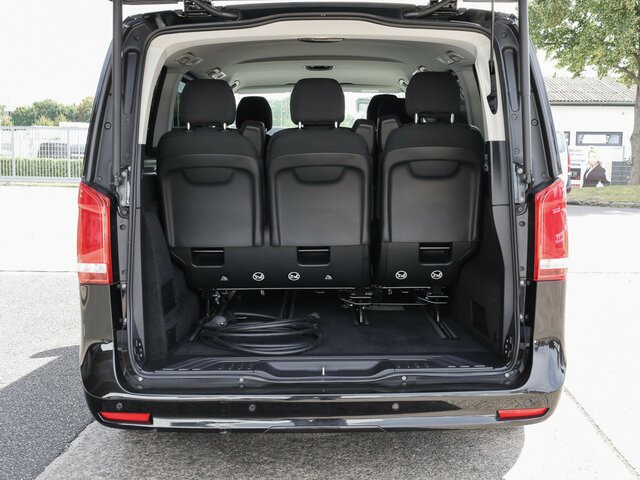 MERCEDES-BENZ EQV 300 lang,7Sitze,2xKlima,2Schiebetür el.,LED... - Kleinbus, Elektrobus: das Bild 2 MERCEDES-BENZ EQV 300 lang,7Sitze,2xKlima,2Schiebetür el.,LED... - Kleinbus, Elektrobus: das Bild 2