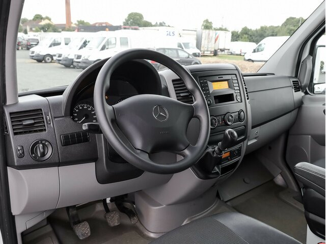 MERCEDES-BENZ Sprinter 316CDI DOKA,Allrad,Klima,AHK,TCO - Pritsche Transporter, Transporter mit Doppelkabine: das Bild 4 MERCEDES-BENZ Sprinter 316CDI DOKA,Allrad,Klima,AHK,TCO - Pritsche Transporter, Transporter mit Doppelkabine: das Bild 4