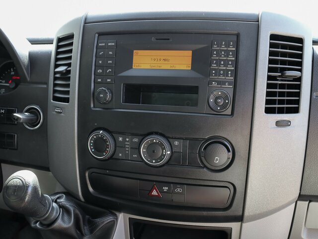 MERCEDES-BENZ Sprinter 316CDI DOKA,Allrad,Klima,Standhzg.... - Pritsche Transporter, Transporter mit Doppelkabine: das Bild 5 MERCEDES-BENZ Sprinter 316CDI DOKA,Allrad,Klima,Standhzg.... - Pritsche Transporter, Transporter mit Doppelkabine: das Bild 5