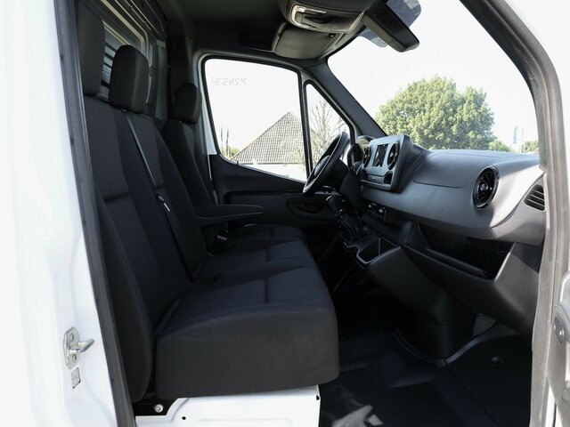 MERCEDES-BENZ Sprinter 317 CDI Kasten,L2H2,MBUX,Kamera - Kastenwagen: das Bild 3 MERCEDES-BENZ Sprinter 317 CDI Kasten,L2H2,MBUX,Kamera - Kastenwagen: das Bild 3