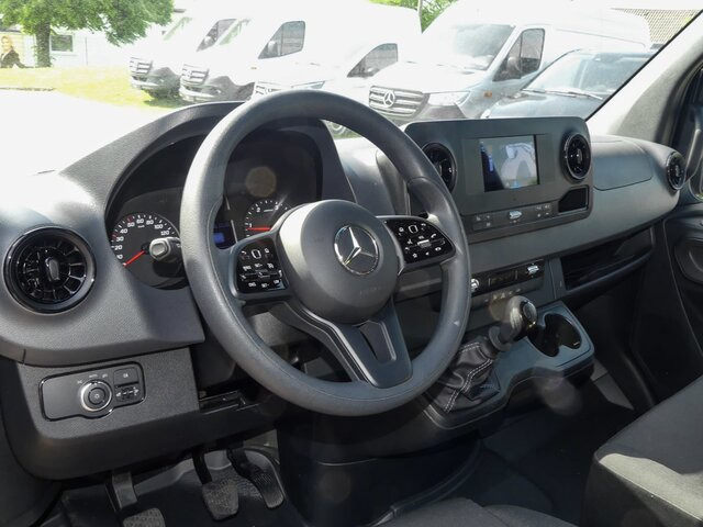 MERCEDES-BENZ Sprinter 317 Maxi,MBUX,Kamera,Tempomat - Kastenwagen: das Bild 4 MERCEDES-BENZ Sprinter 317 Maxi,MBUX,Kamera,Tempomat - Kastenwagen: das Bild 4