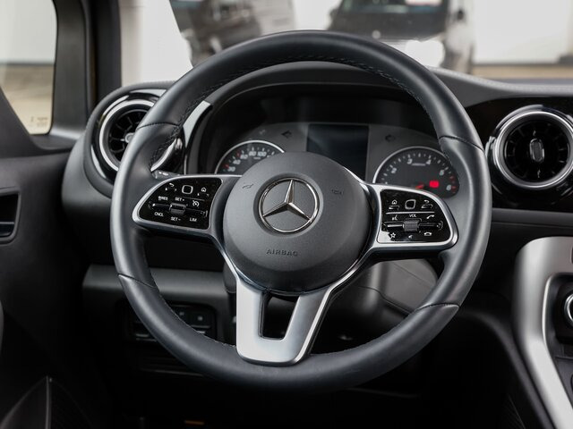 MERCEDES-BENZ T 180 Power Plus,MBUX,LED,Navi,Kamera,Tempomat - Personentransporter: das Bild 5 MERCEDES-BENZ T 180 Power Plus,MBUX,LED,Navi,Kamera,Tempomat - Personentransporter: das Bild 5