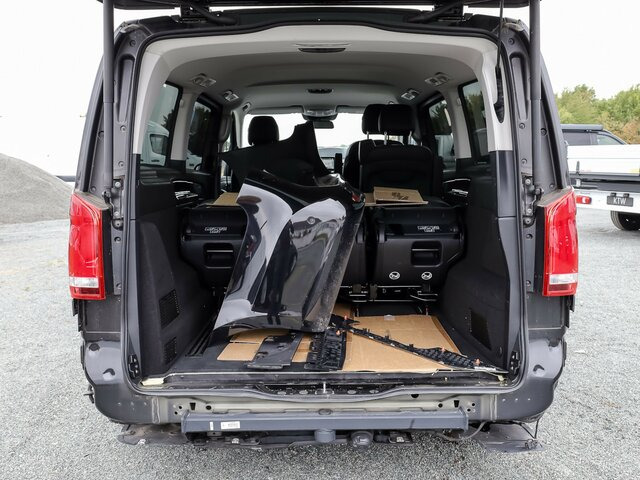 MERCEDES-BENZ V 300 Avantgarde Extralang,2xSchiebetür el.,AHK... - Kleinbus, Personentransporter: das Bild 2 MERCEDES-BENZ V 300 Avantgarde Extralang,2xSchiebetür el.,AHK... - Kleinbus, Personentransporter: das Bild 2