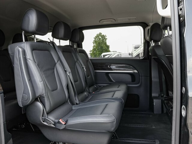 MERCEDES-BENZ V 300 Avantgarde Extralang,2xSchiebetür elektr. - Kleinbus, Personentransporter: das Bild 4 MERCEDES-BENZ V 300 Avantgarde Extralang,2xSchiebetür elektr. - Kleinbus, Personentransporter: das Bild 4