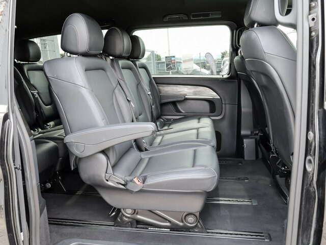 MERCEDES-BENZ V 300 Avantgarde Extralang,Allrad,2Schiebetüren - Kleinbus, Personentransporter: das Bild 5 MERCEDES-BENZ V 300 Avantgarde Extralang,Allrad,2Schiebetüren - Kleinbus, Personentransporter: das Bild 5