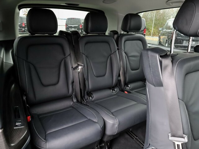 MERCEDES-BENZ V 300 Avantgarde Extralang,Allrad,2Schiebetüren... - Personentransporter: das Bild 4 MERCEDES-BENZ V 300 Avantgarde Extralang,Allrad,2Schiebetüren... - Personentransporter: das Bild 4