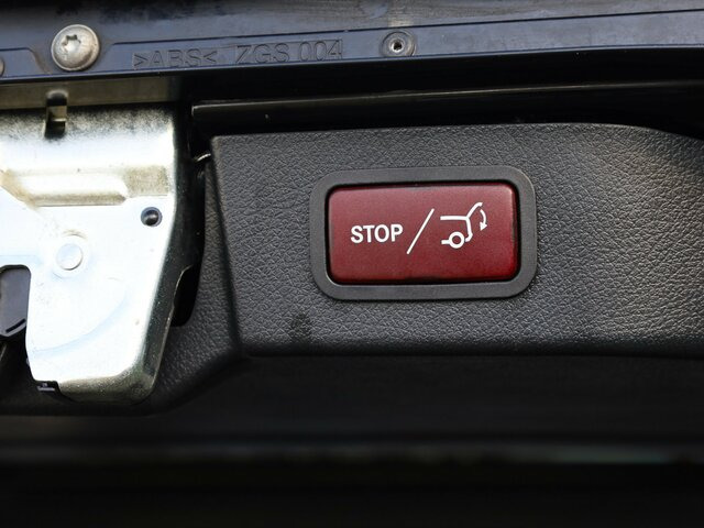 MERCEDES-BENZ V 300 Avantgarde Extralang,Allrad,2Schiebetüren... - Personentransporter: das Bild 3 MERCEDES-BENZ V 300 Avantgarde Extralang,Allrad,2Schiebetüren... - Personentransporter: das Bild 3