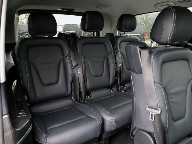 MERCEDES-BENZ V 300 Avantgarde Extralang,Allrad,2Schiebetüren... - Personentransporter: das Bild 4 MERCEDES-BENZ V 300 Avantgarde Extralang,Allrad,2Schiebetüren... - Personentransporter: das Bild 4