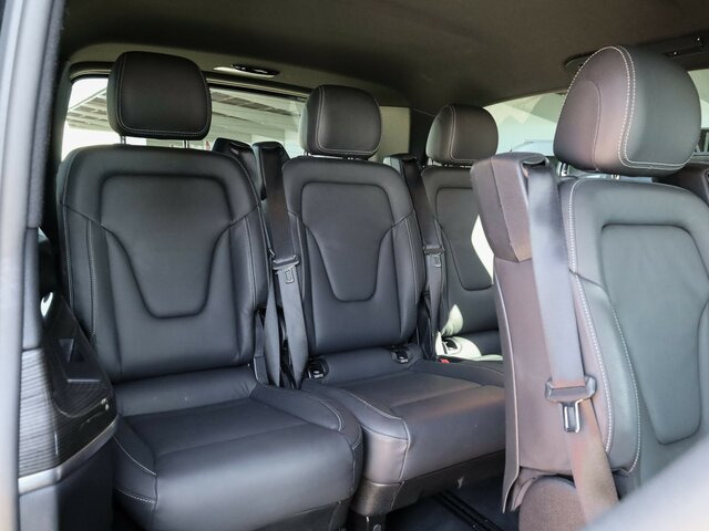 MERCEDES-BENZ V 300 Avantgarde Extralang,Allrad,2Schiebetüren... - Personentransporter: das Bild 4 MERCEDES-BENZ V 300 Avantgarde Extralang,Allrad,2Schiebetüren... - Personentransporter: das Bild 4